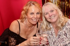 Der MoX-Fotograf war Silvester im Cadillac, im Phönix und im Drögen Hasen